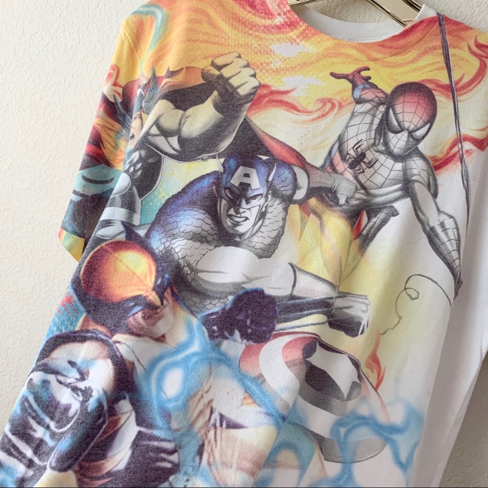 Vintage Marvel graffiti graphic tee